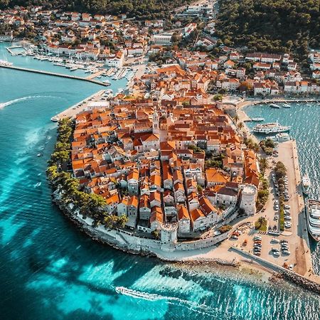 Sea View Apartment Amaro Korcula Town Bagian luar foto